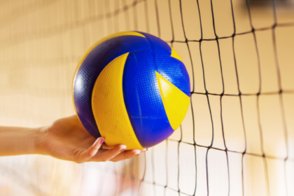 Alfredo Moreira Filho destaca como o voleibol ensina, de forma silenciosa, disciplina, cooperação e tomada de decisão que se refletem diretamente na formação de líderes e equipes.