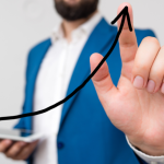 Gestão estratégica que gera resultados reais começa com foco e métricas, reforça Andre de Barros Faria.