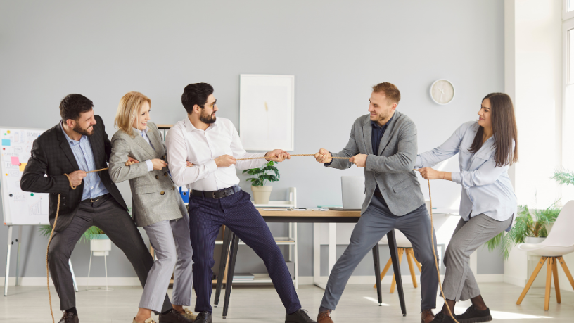 A gestão de riscos tributários é essencial para prevenir passivos e fortalecer a competitividade empresarial, como explica Victor Boris Santos Maciel.